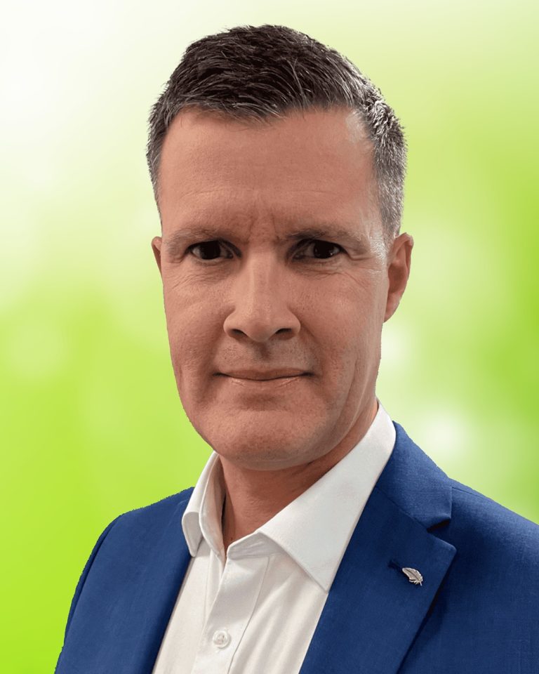 Richard Kennett – Chief Executive Officer